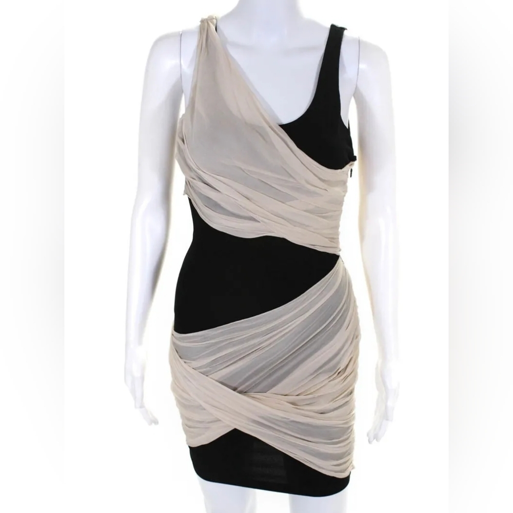 Alice + Olivia 'Shelly' Scoop Neck Sleeveless Ruched Midi Dress Black Size 2